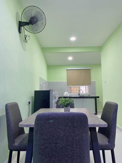 Sri Aman Homestay Джитра Экстерьер фото